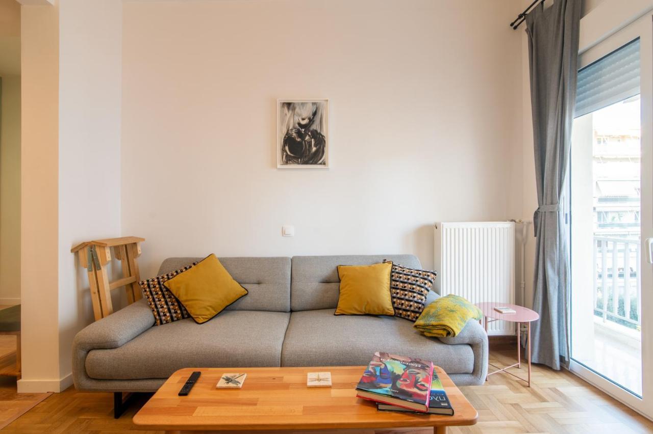 Luxury 1-Bedroom Apartment By The Sea In Atene Esterno foto